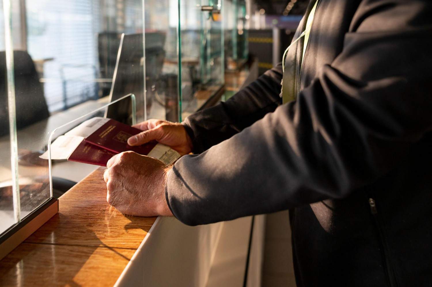 10 Things You Should Never Do Before Applying for a Visa